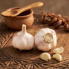 Perfectly sorted garlic bulbs with uniform shape and size for professional wholesale export standards.
